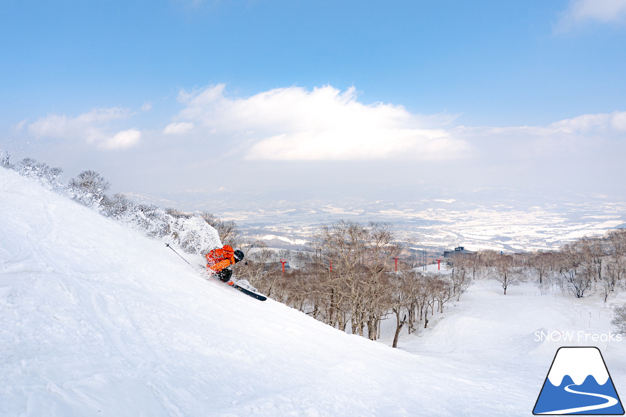 Skier：長谷川明生×山田憲明｜SPRING STYLE PHOTO SESSION in NISEKO UNITED